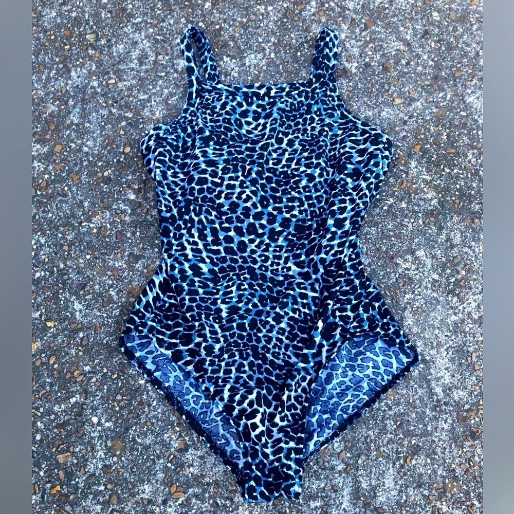 MiracleSuit Cheetah Print Summer Swimsuit One piece